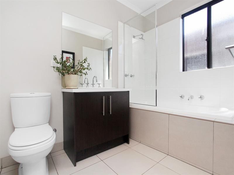10 Brumby Street, Wyndham Vale VIC 3024