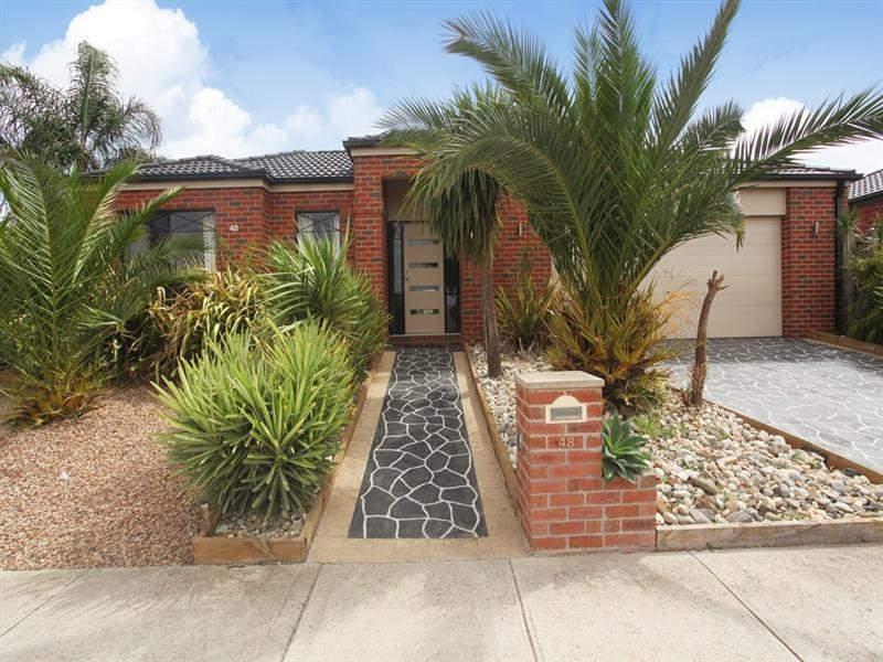 48 Azure Drive, Tarneit VIC 3029