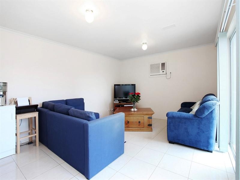 94 Wilmington Avenue, Hoppers Crossing VIC 3029