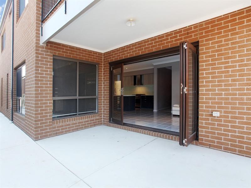 16 Tamborine Avenue, Point Cook VIC 3030