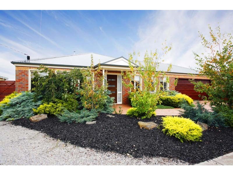 94 Walls Road, Werribee VIC 3030