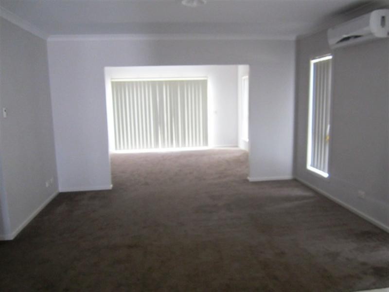 26 Bridlepath Drive, Truganina VIC 3029