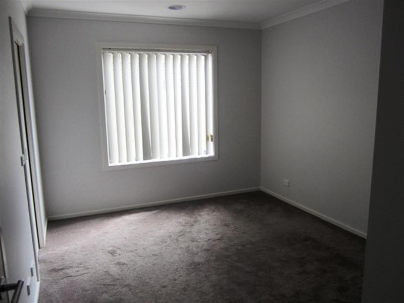 26 Bridlepath Drive, Truganina VIC 3029