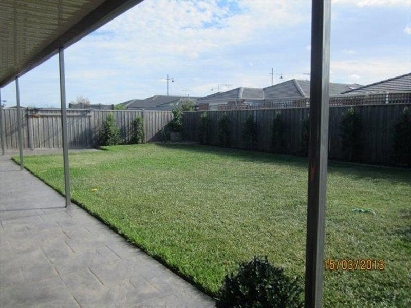 31 Amsterdam Avenue, Tarneit VIC 3029