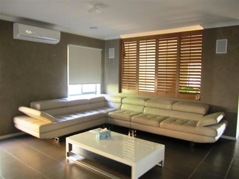 9 Langley Avenue, Wyndham Vale VIC 3024