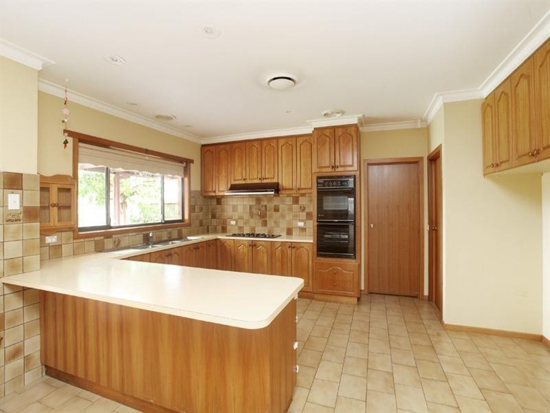 21 Derwent Road, Werribee VIC 3030