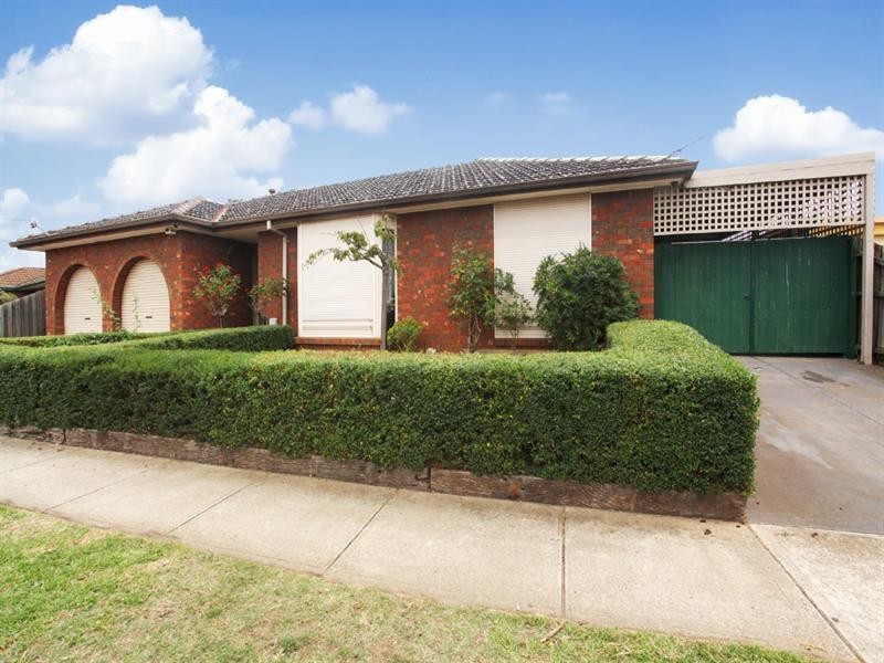 21 Derwent Road, Werribee VIC 3030