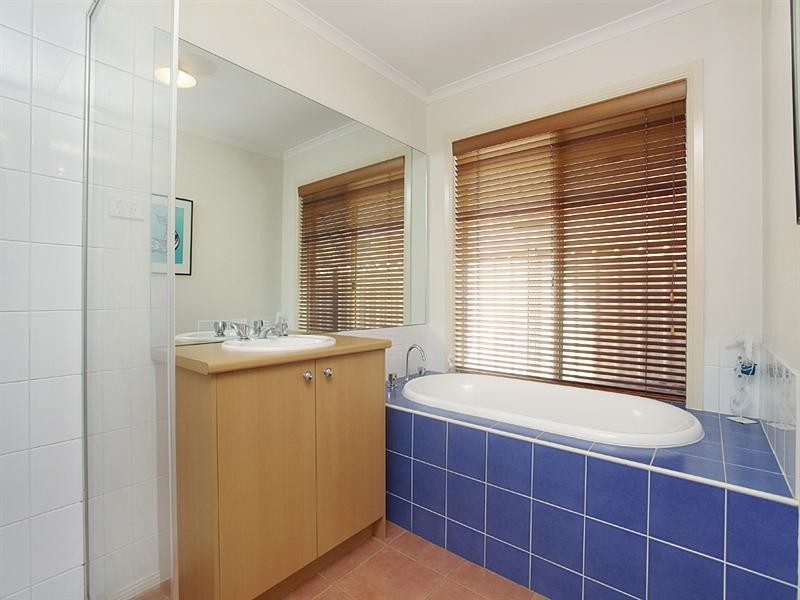 3 Lilly Pilly Close, Werribee VIC 3030