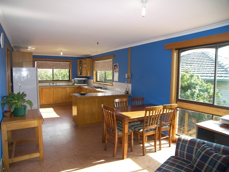 6 Serre Road, Kingston TAS 7050