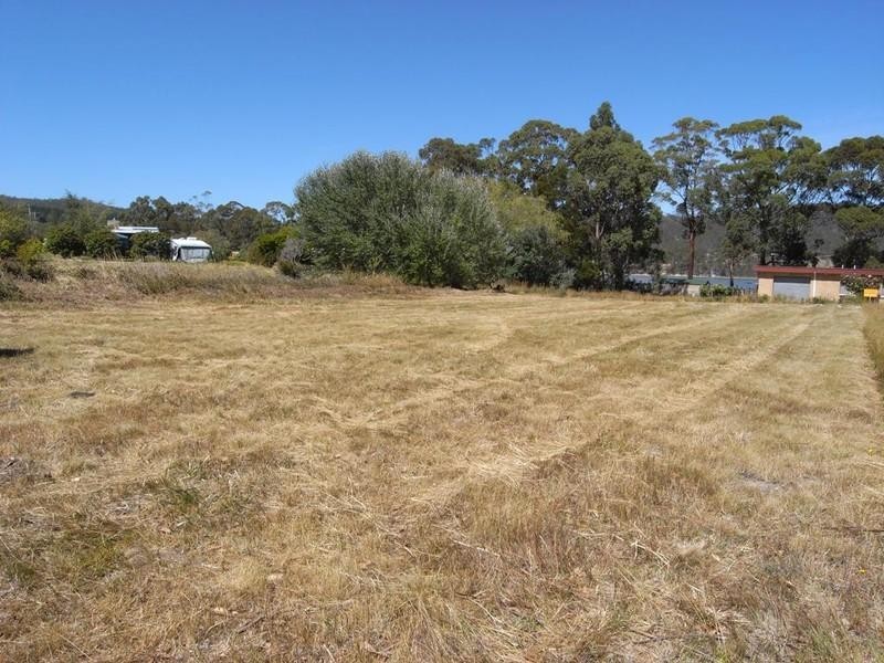 Lot 25 Channel Highway, Deep Bay TAS 7112