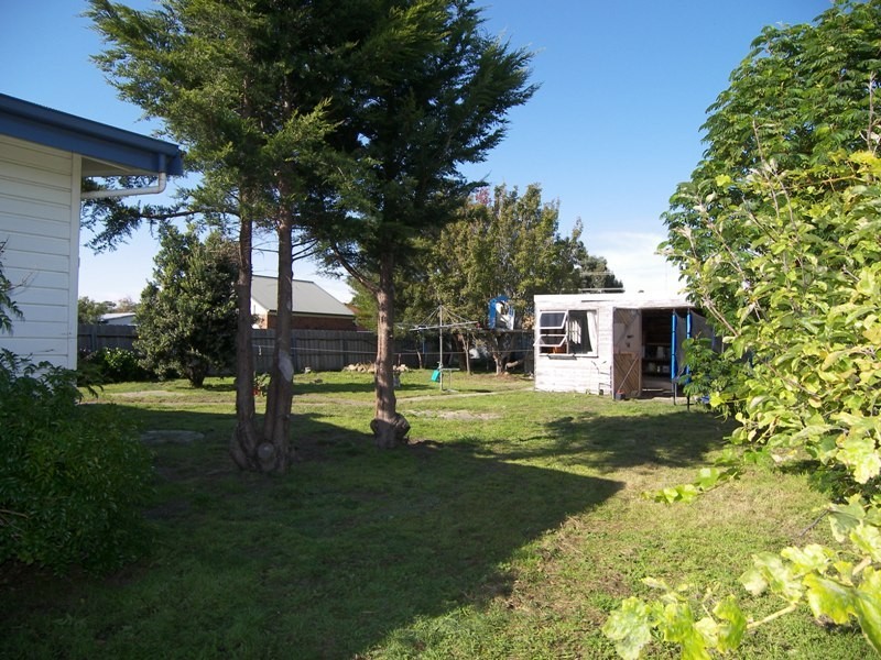 33 South Terrace, Lauderdale TAS 7021