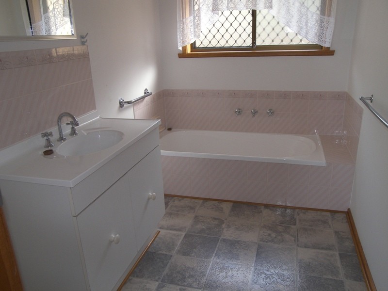 58 Hiern Road, Blackmans Bay TAS 7052