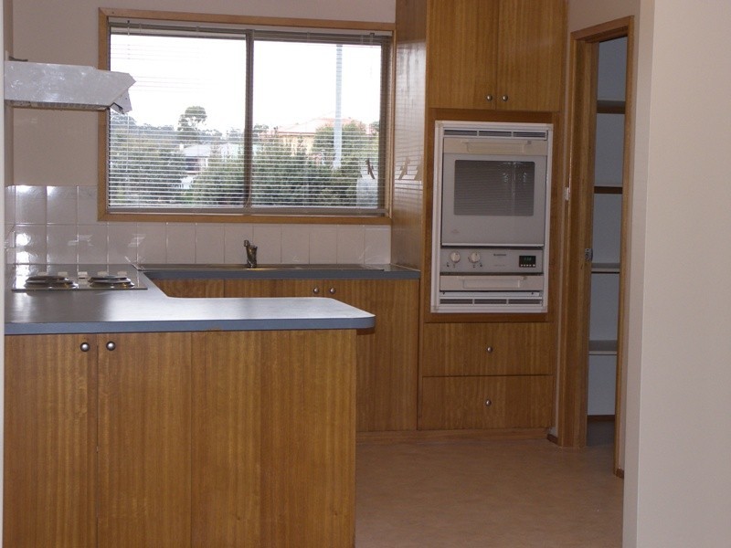 6 Harris Court, Kingston TAS 7050