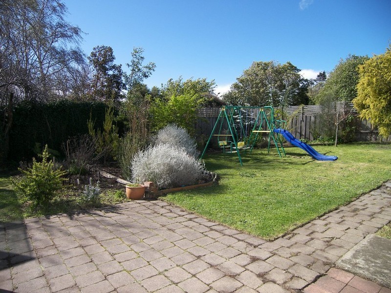 75 Swanston Street, New Town TAS 7008