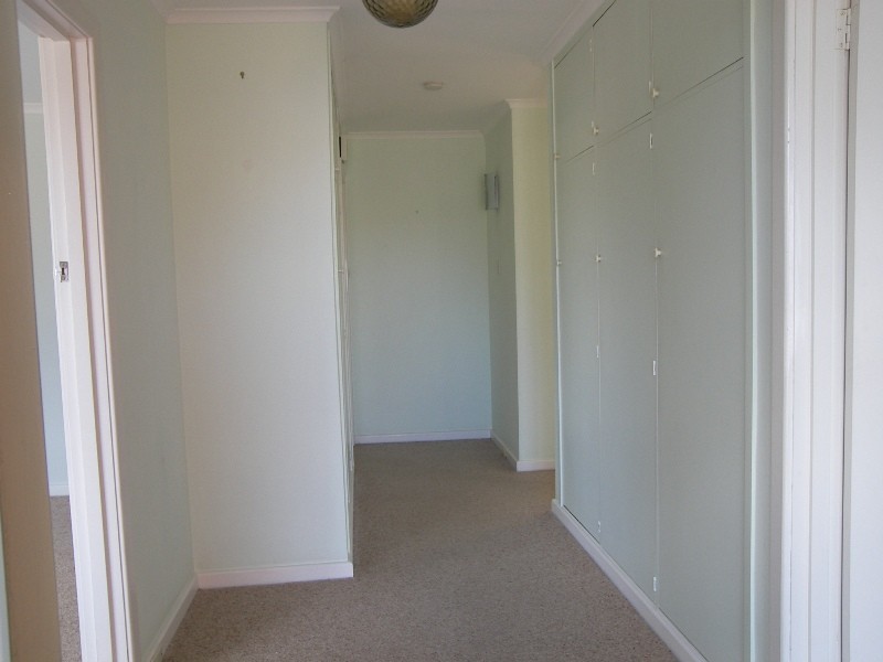 50A Lincoln, Lindisfarne TAS 7015