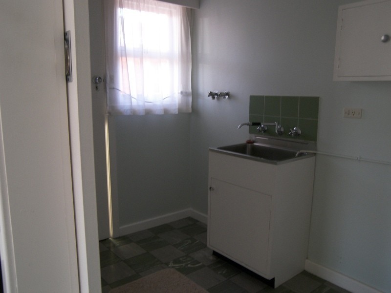 50A Lincoln, Lindisfarne TAS 7015