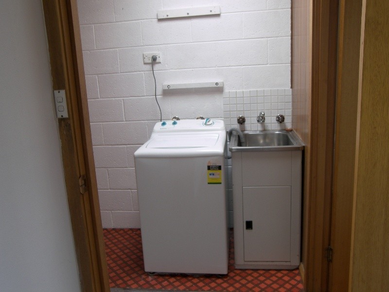 11/2 Clifford Court, Howrah TAS 7018