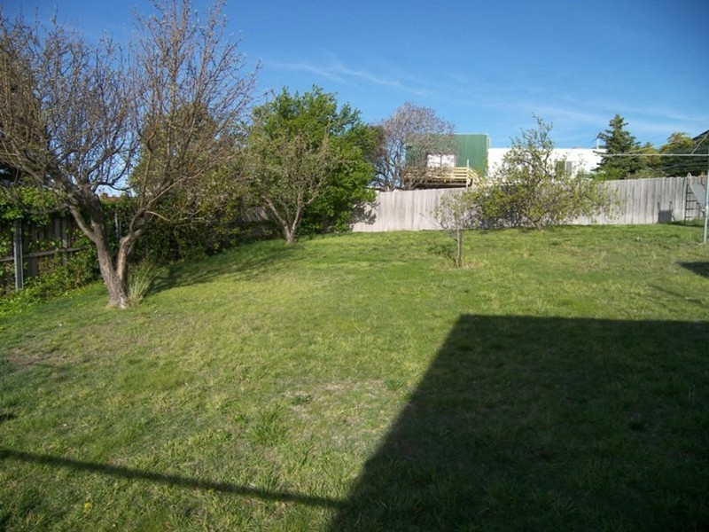 9 Fifth Avenue, West Moonah TAS 7009