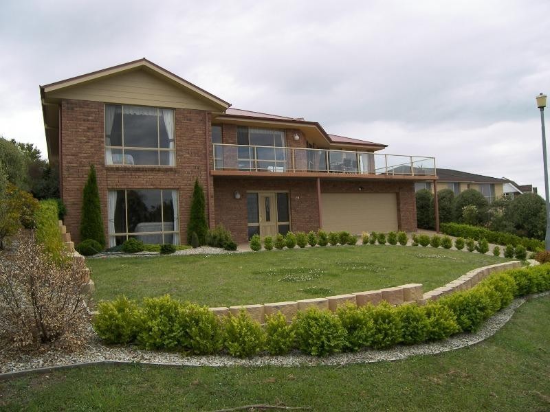72 Suncoast Drive, Blackmans Bay TAS 7052