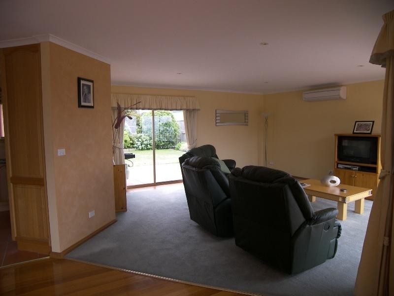 72 Suncoast Drive, Blackmans Bay TAS 7052