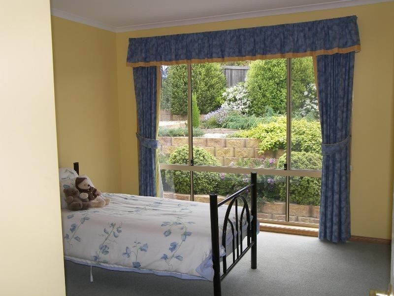 72 Suncoast Drive, Blackmans Bay TAS 7052