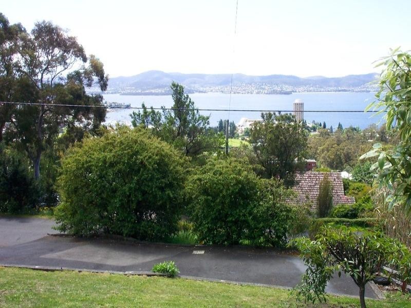 147 Nelson Road, Mount Nelson TAS 7007