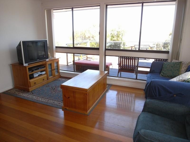 7 Vancouver Street, Midway Point TAS 7171