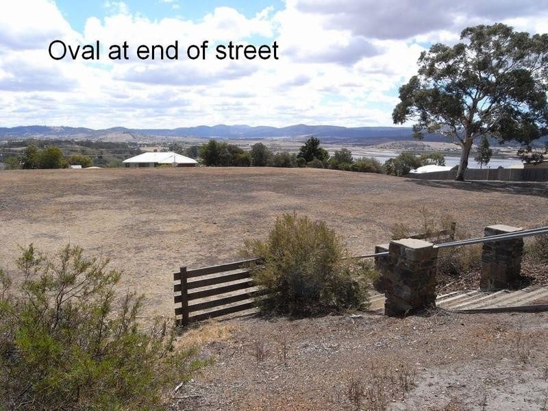 7 Vancouver Street, Midway Point TAS 7171