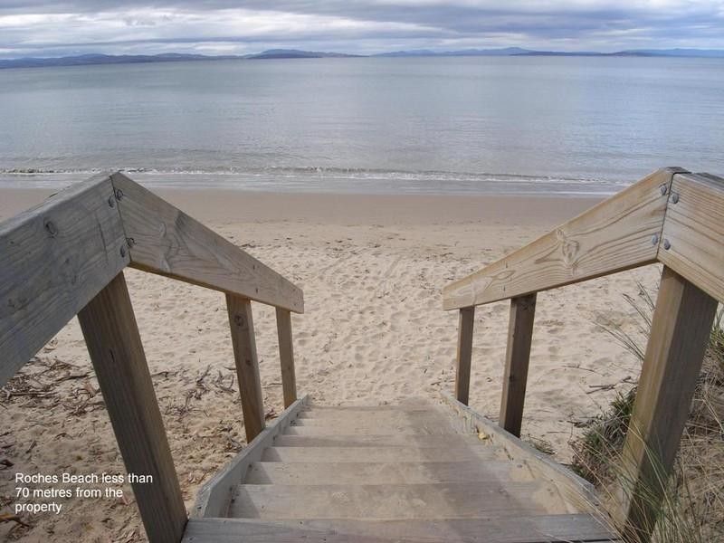 6 Mannata Street, Lauderdale TAS 7021