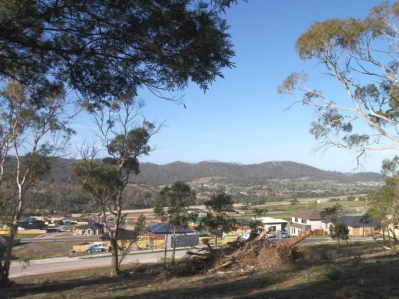 12 Highclere Court, Howrah TAS 7018