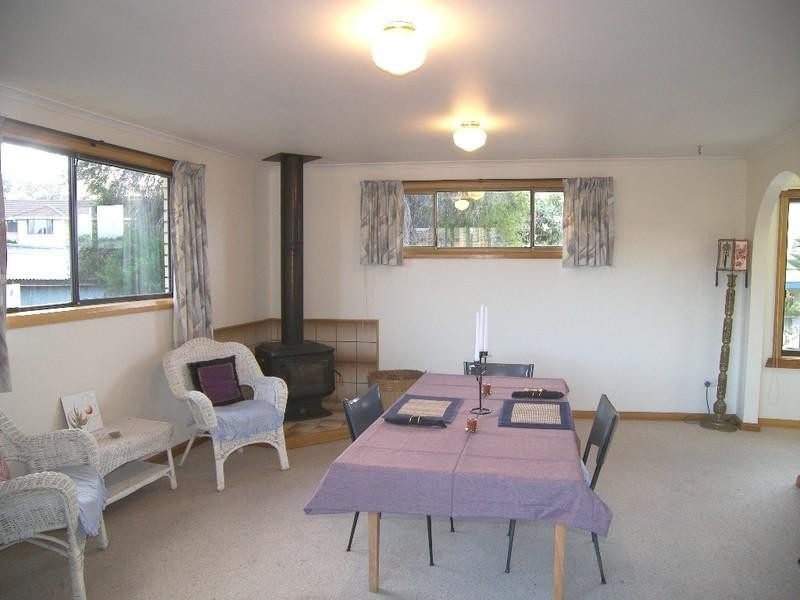 30 Lake Vue Parade, Midway Point TAS 7171