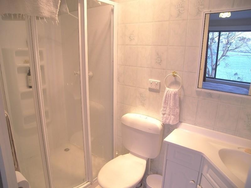 30 Lake Vue Parade, Midway Point TAS 7171