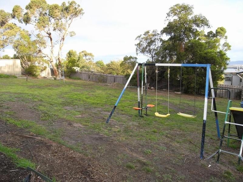 5 Vancouver Street, Midway Point TAS 7171