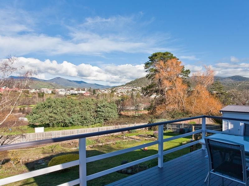 61 Derwent Terrace, New Norfolk TAS 7140