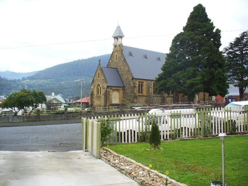 9 Hillside Crescent, New Norfolk TAS 7140