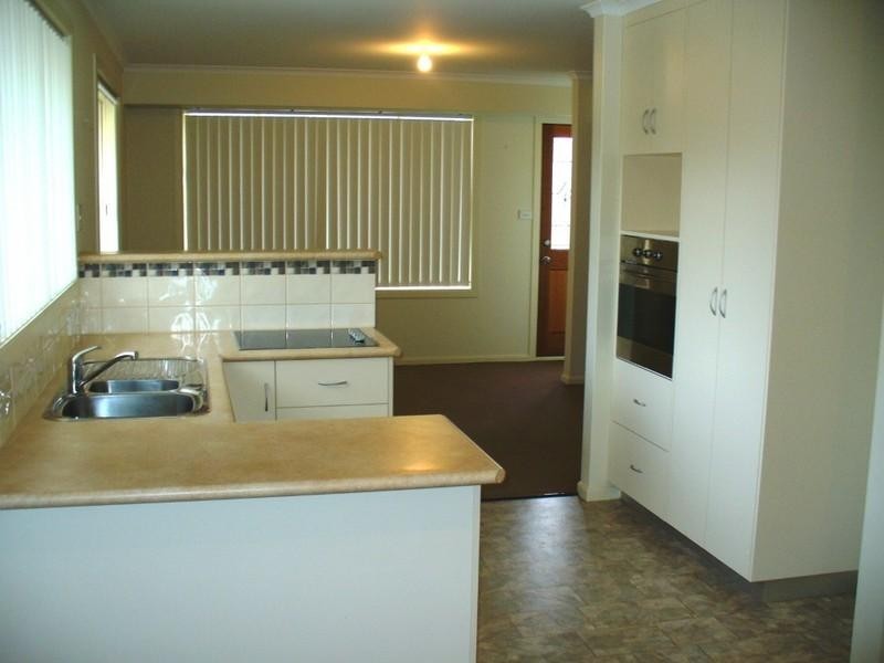 4/34 Henty Close, Old Beach TAS 7017