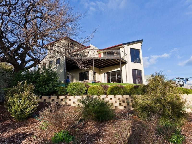 4 Lady Franklin Court, New Norfolk TAS 7140