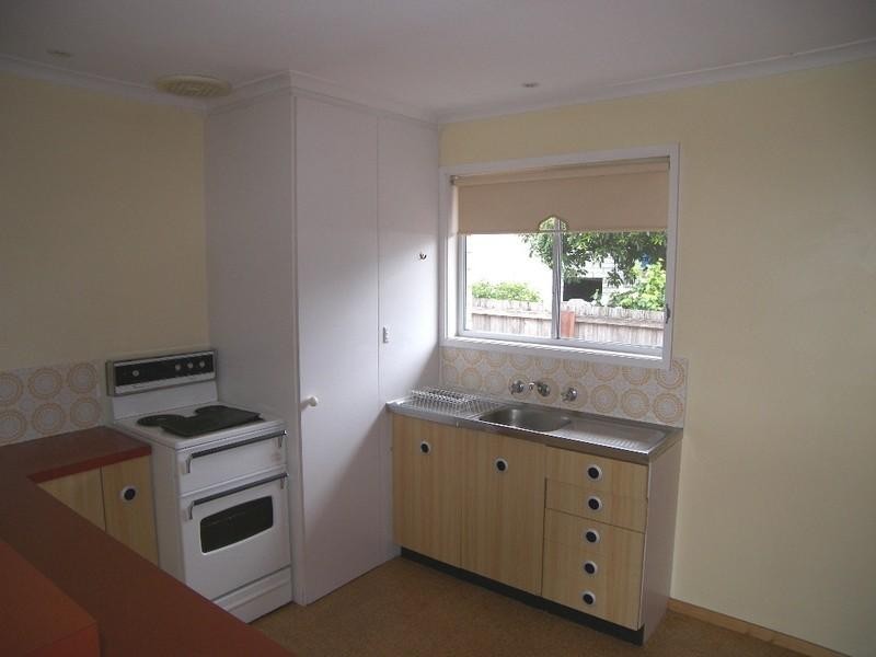 2/12 Aldinga Street, Blackmans Bay TAS 7052
