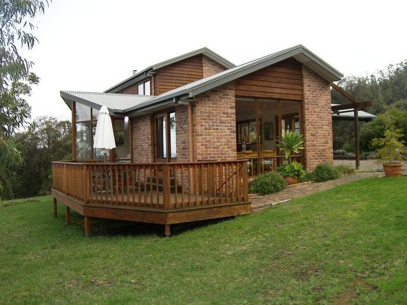 77 Coolamon Road, Taroona TAS 7053