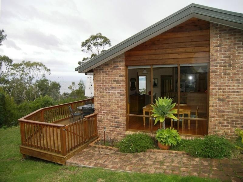 77 Coolamon Road, Taroona TAS 7053