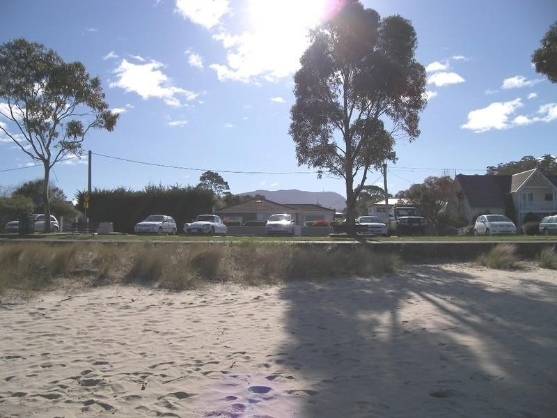 7 Osborne Esplanade, Kingston Beach TAS 7050