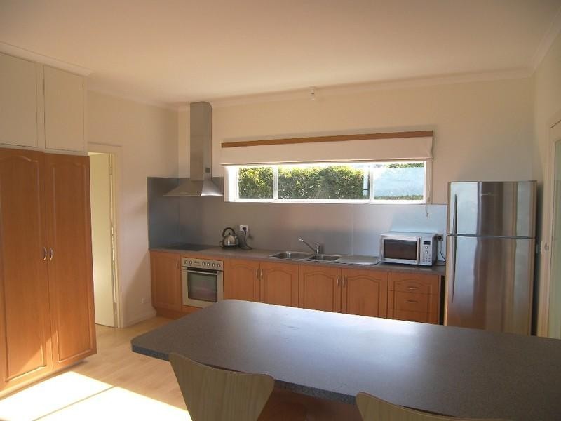 7 Osborne Esplanade, Kingston Beach TAS 7050