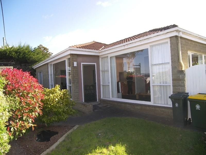7 Osborne Esplanade, Kingston Beach TAS 7050