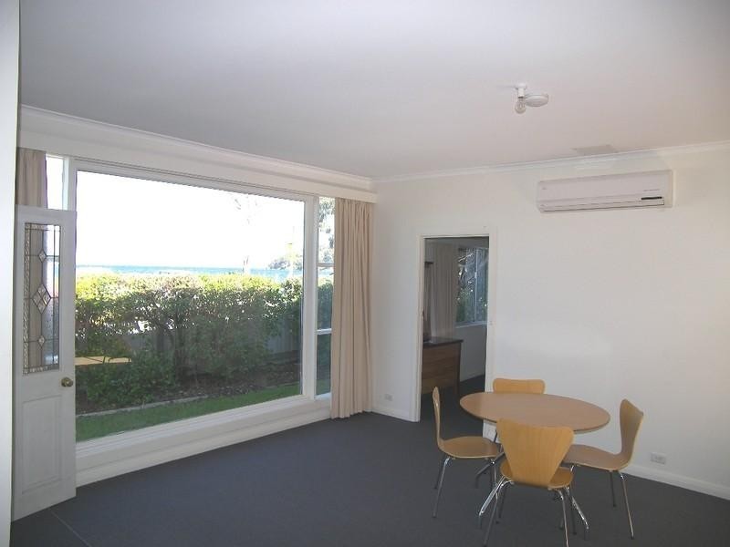 7 Osborne Esplanade, Kingston Beach TAS 7050