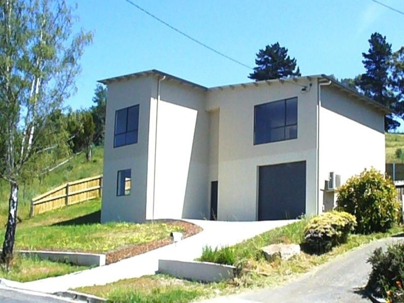 60 Southview Crescent, New Norfolk TAS 7140