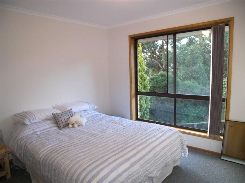 2/29 Cuthbertson Place, Lenah Valley TAS 7008