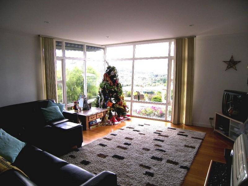 18 Greenacres Road, Geilston Bay TAS 7015