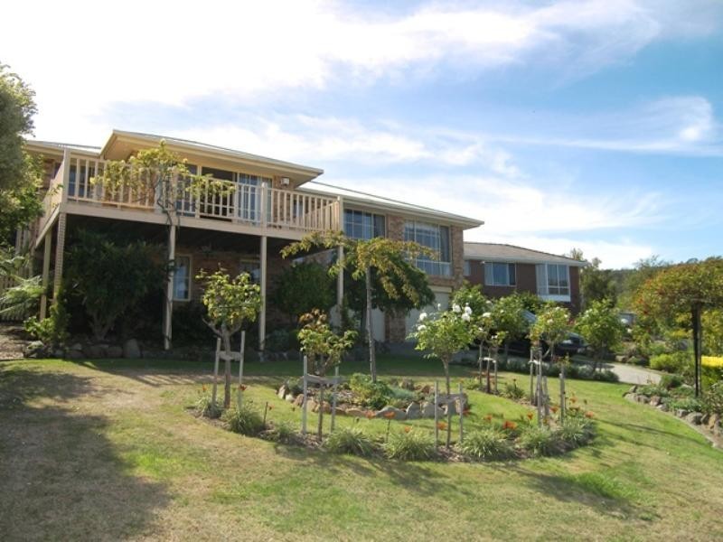 24 Clives Avenue, Old Beach TAS 7017