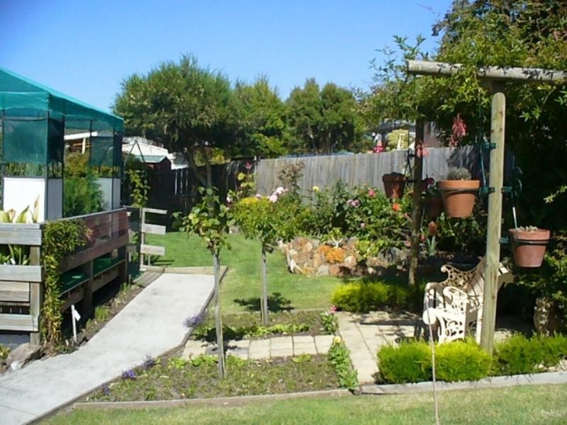 24 Clives Avenue, Old Beach TAS 7017