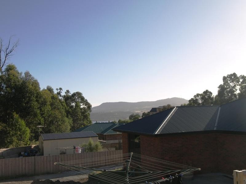 2/3 Bateman Court, Claremont TAS 7011